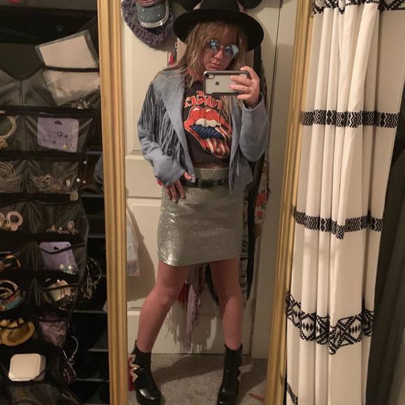 Meet your Posher, Faith - Picture 1 of 1